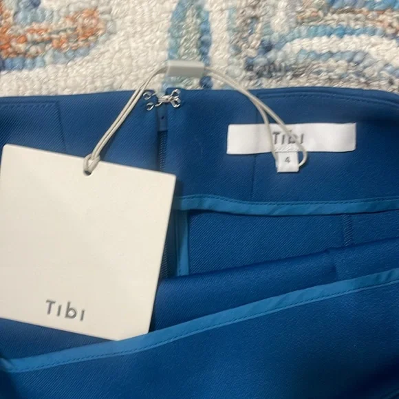 Tibi | Structured knit pencil skirt | size 4 - Picture 6 of 7